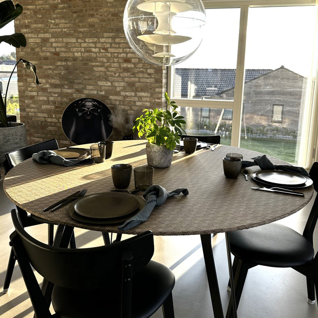 Kupka Cobre – runde abwaschbare Tischdecke mit Gummizug