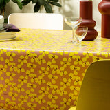 Poppy Rosenwood - Lola Wachstuch Tischdecke mit Blumendesign
