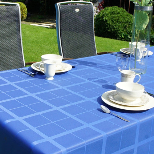 Karierte abwaschbare Tischdecke mit Teflon, blau, 140 cm breit