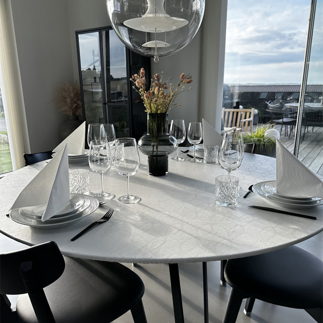 Manno - Damastgewebte runde abwaschbare Tischdecke mit Gummizug