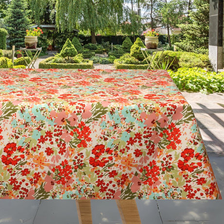 Molly – Abwaschbare Tischdecke mit Sommerblumen – 155 cm breit