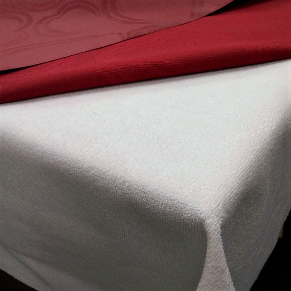 Rizo Tischschoner, wasserdichte und rutschfeste Tischunterlage, 140 cm breit