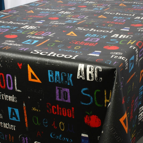 School, abwaschbare Tischdecke von Laura Lancelle, 155 cm breit