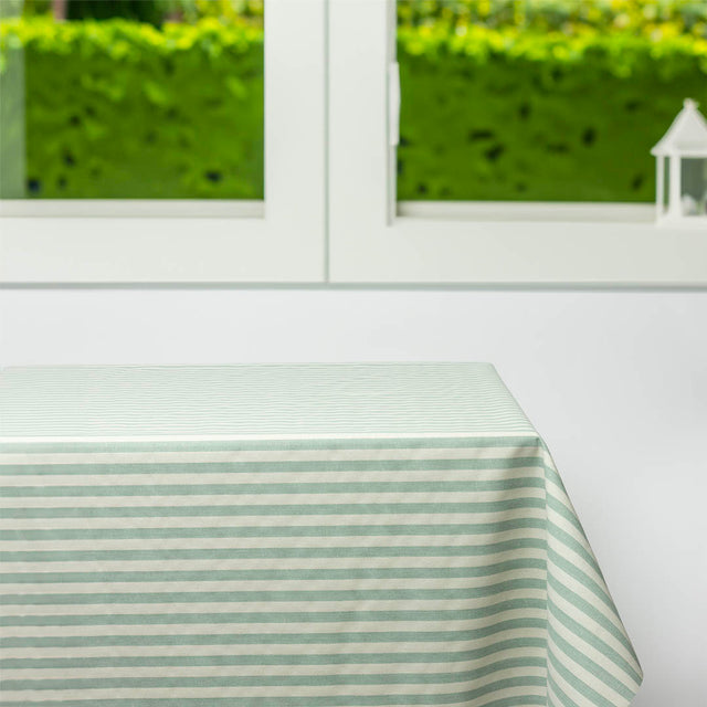 Skagen Weiß und Seegrün – Abwaschbare Tischdecke mit Streifen