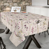 Schöne abwaschbare Tischdecke mit herrlichen rötlichen Blumen