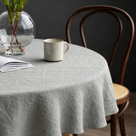 Södahl Pure Linen Salbei – Runde Leinentischdecke Ø160 cm
