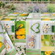 Spring Garden – Wachstuch Tischdecke mit Blumen und grünen Nuancen