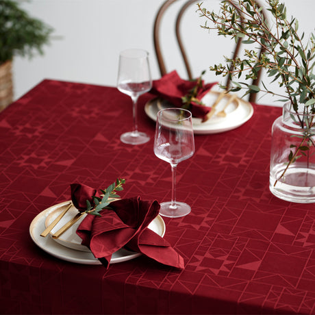 Södahl Star Damask Rot - Klassische Weihnachtstischdecke - damastgewebte abwaschbare Tischdecke mit rutschfester Unterseite