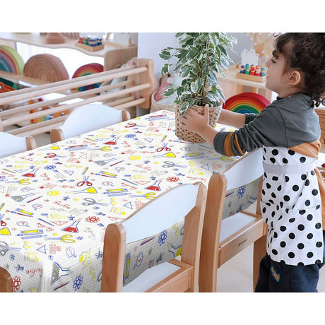 School - Vi Experimenterer, Wachstuch Tischdecke mit Motiven aus den etwas höheren Schulklassen