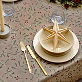 Södahl Weihnachtstischdecke - Winter Berries, abwaschbare Tischdecke aus 100% Baumwolle